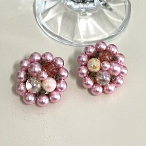 Elegant Vintage Pink Pearl Cluster Clip Earrings